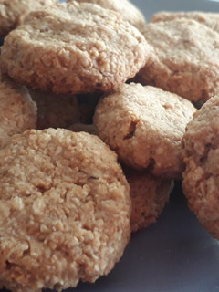 Una foto de Galletitas de avena y maní 😋