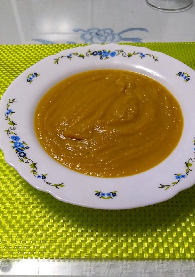 Una foto de Crema de Boniato y Verdura al Curry