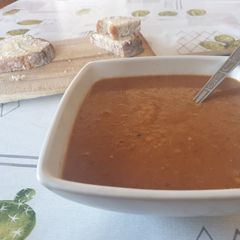 A picture of Bean and lentil soup.