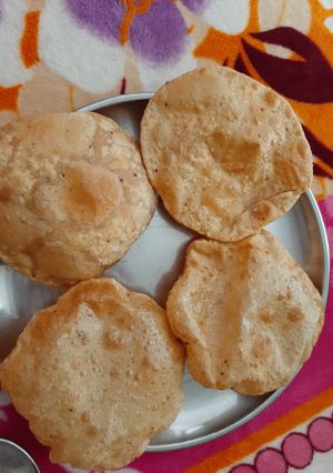 A picture of Poori.