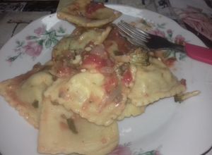 Una foto de Raviolones caseros relleno con acelga y carne