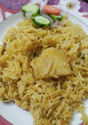 A picture of Aloo Matar Tahiri.