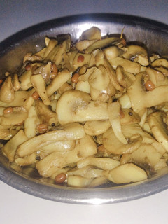 காளான் பிரை செய்முறை முக்கிய புகைப்படம்