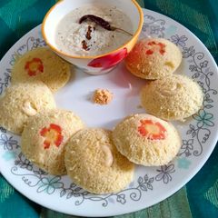 A picture of Panchmel dal Idli.