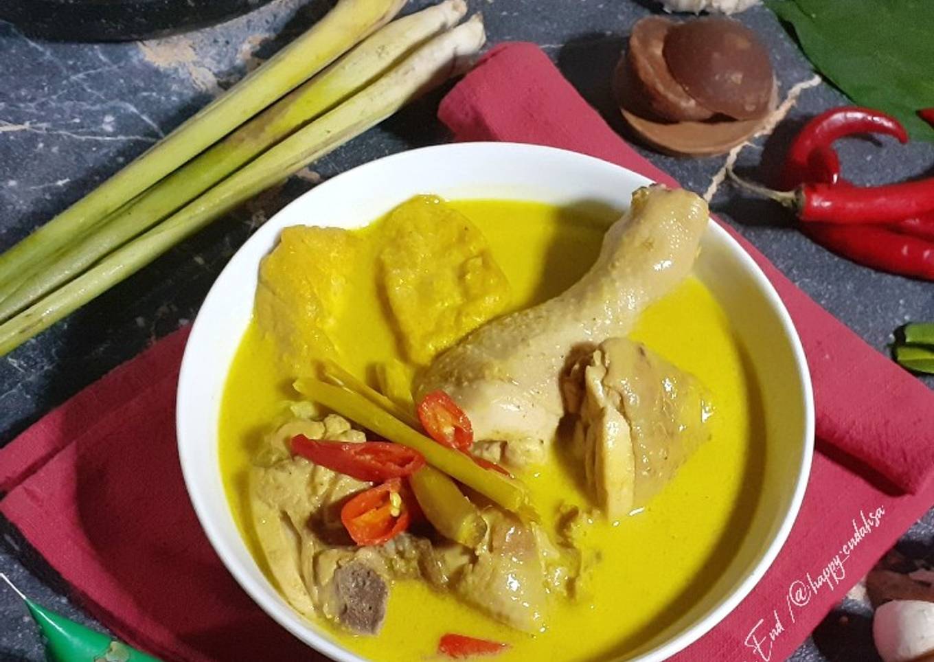 Ayam Tuyuhan khas Rembang