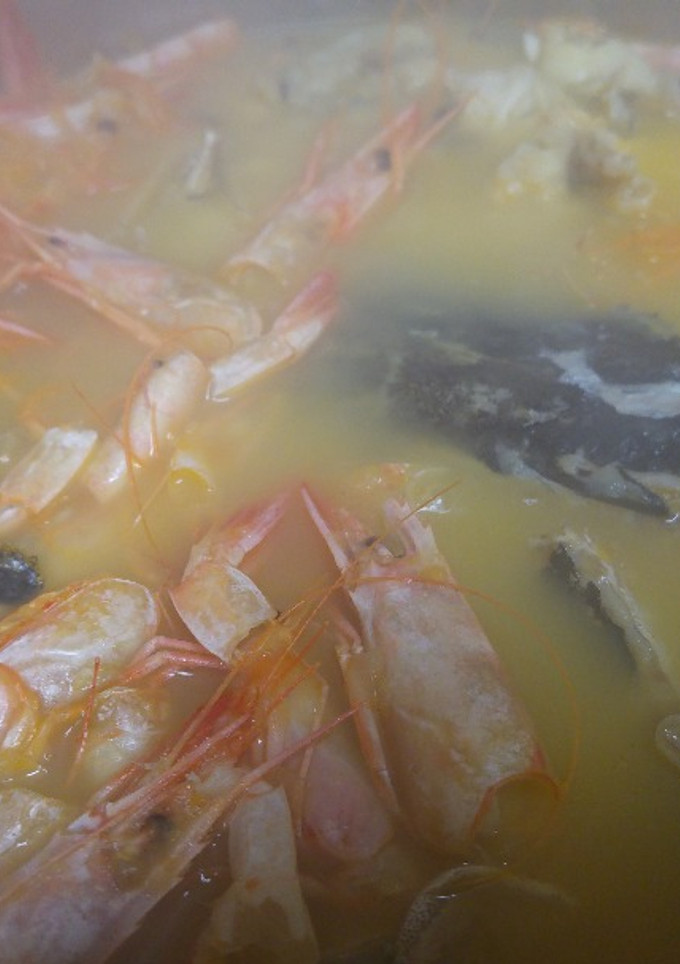 Una foto de Caldo de pescado