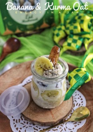 Foto resep Energy in a Jar - Overnight banana & kurma - kreasi oat