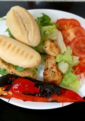 A picture of My mini Chicken burgers, Salad & Char grilled Roast Pepper.