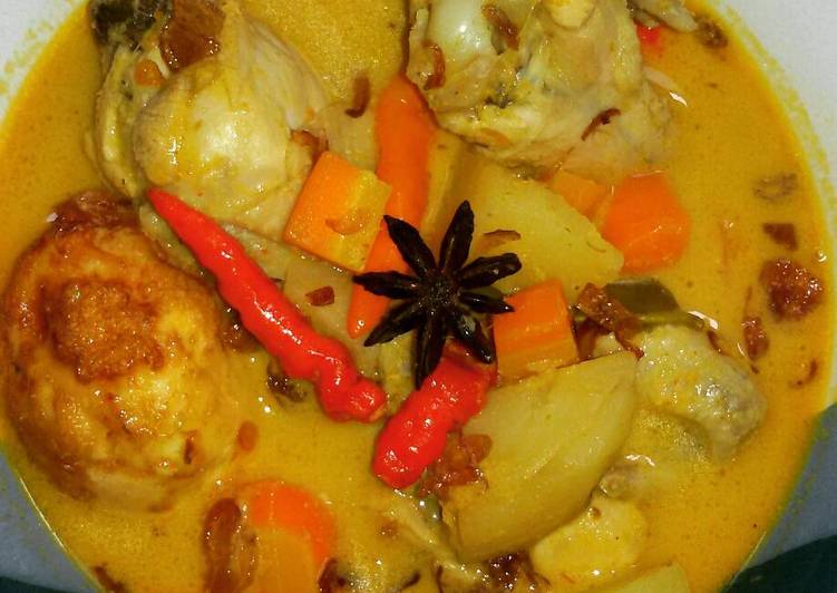Kari Ayam Telur