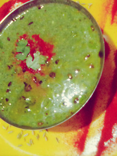 बथुआ का रायता (Bathua ka raita recipe in hindi) रेसिपी मुख्य फोटो