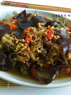Foto resep Tumis Jamur Kuping Taoge