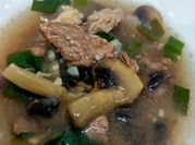 Gambar sup daging jamur
