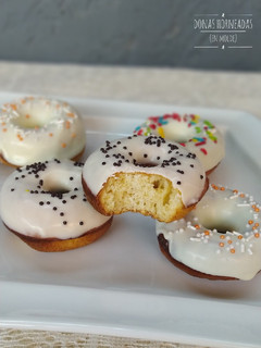 Una foto de Donas horneadas (masa para molde) 🍩