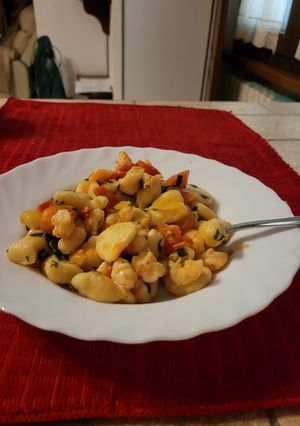 Foto di Gnocchi con pomodori e gamberetti🍅🦐