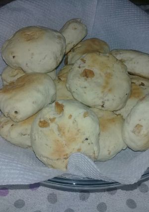 Una foto de Pancitos con chicharrón...😄
