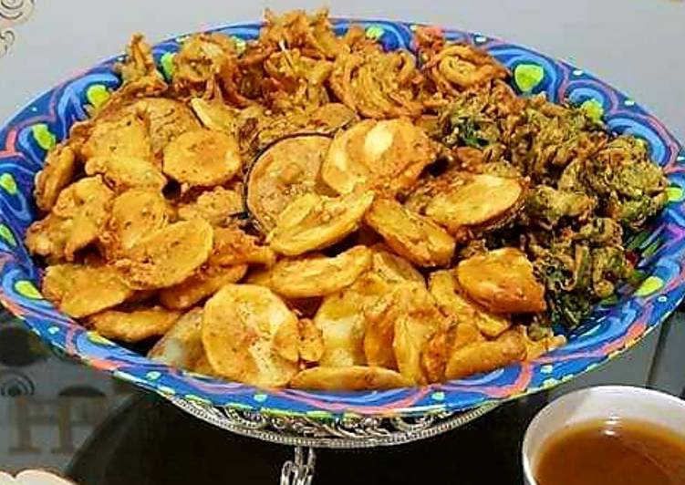 Step-by-Step Guide to Prepare Special Assorted pakora platter
