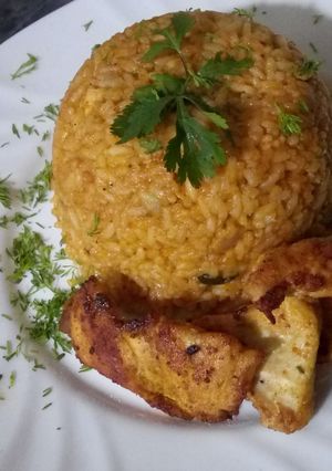 صورة لوصفة ارز بقطع الدجاج