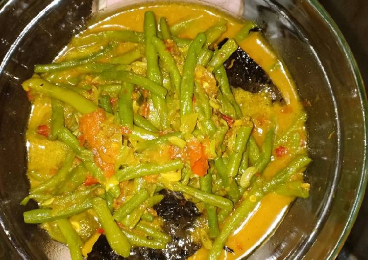 Jukut Bejek Kacang Panjang Bumbu Bali