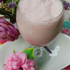 Strawberry smoothie A picture of Strawberry smoothie.