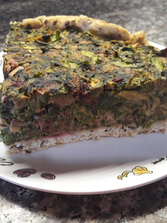 Una foto de Tarta de muchas verduras verdes