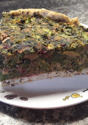 Una foto de Tarta de muchas verduras verdes