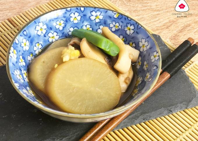 Rebusan Cumi dan Lobak いか大根 Squid and radish stew