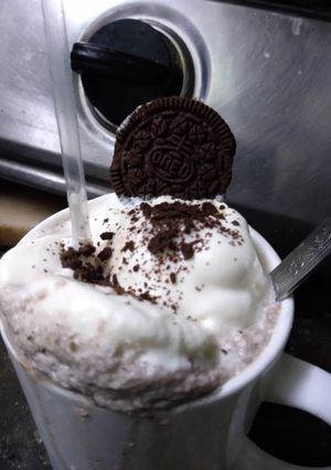 ओरिओ शेक (oreo shake recipe in Hindi) रेसिपी मुख्य फोटो