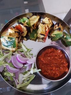 પનીર ટિક્કા મસાલા (Paneer Tikka Masala Recipe In Gujarati) રેસીપી મુખ્ય ફોટો
