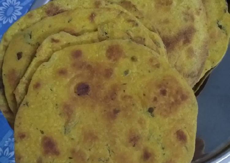 Recipe of Homemade Methi dry fenugreek khakhra
