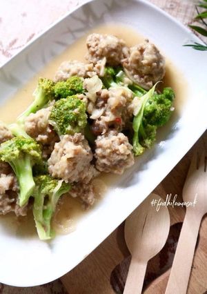 Foto resep Tumis Bola daging & Brokoli