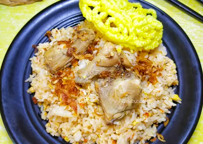 Nasi Goreng Ayam Pedas