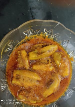 પરવળ નું ભરેલું શાક (Parval Bharelu Shak Recipe In Gujarati) રેસીપી મુખ્ય ફોટો