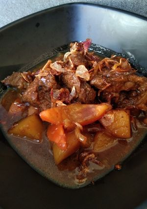 Foto resep Semur Daging Kentang