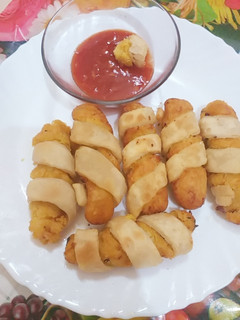 A picture of Patato Carl roll.