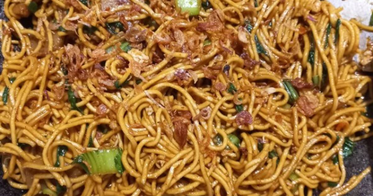 Resep Mie Goreng Ala Restoran Oleh Dapur Bunda - Cookpad