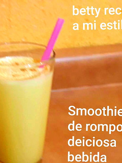 Una foto de Smoothie de rompope deliciosa bebida