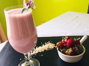 Una foto de desayuno con avena