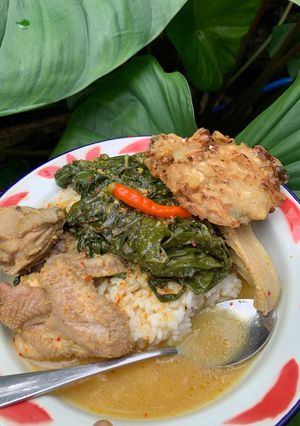 Foto resep Gulai Ayam Daun Singkong