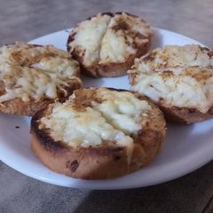 A picture of Cheese garlic bread.