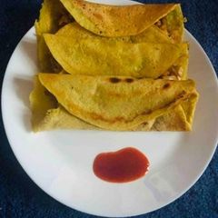 A picture of Stuffed moong daal chilla.