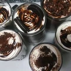 Oreo milk shake A picture of Oreo milk shake.