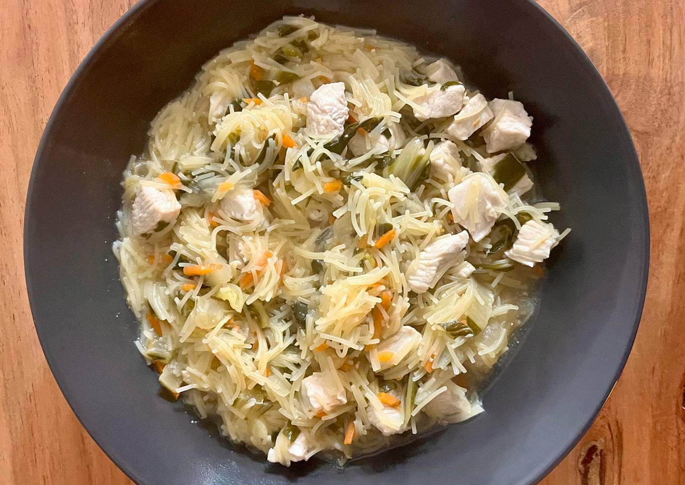 🥬 Sopa juliana con pollo 🍗