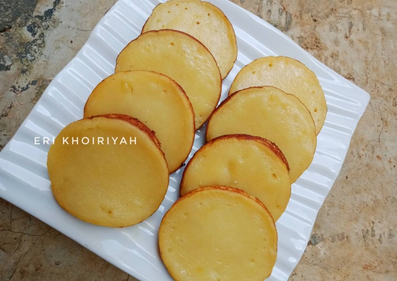 Kue Lumpur Kentang