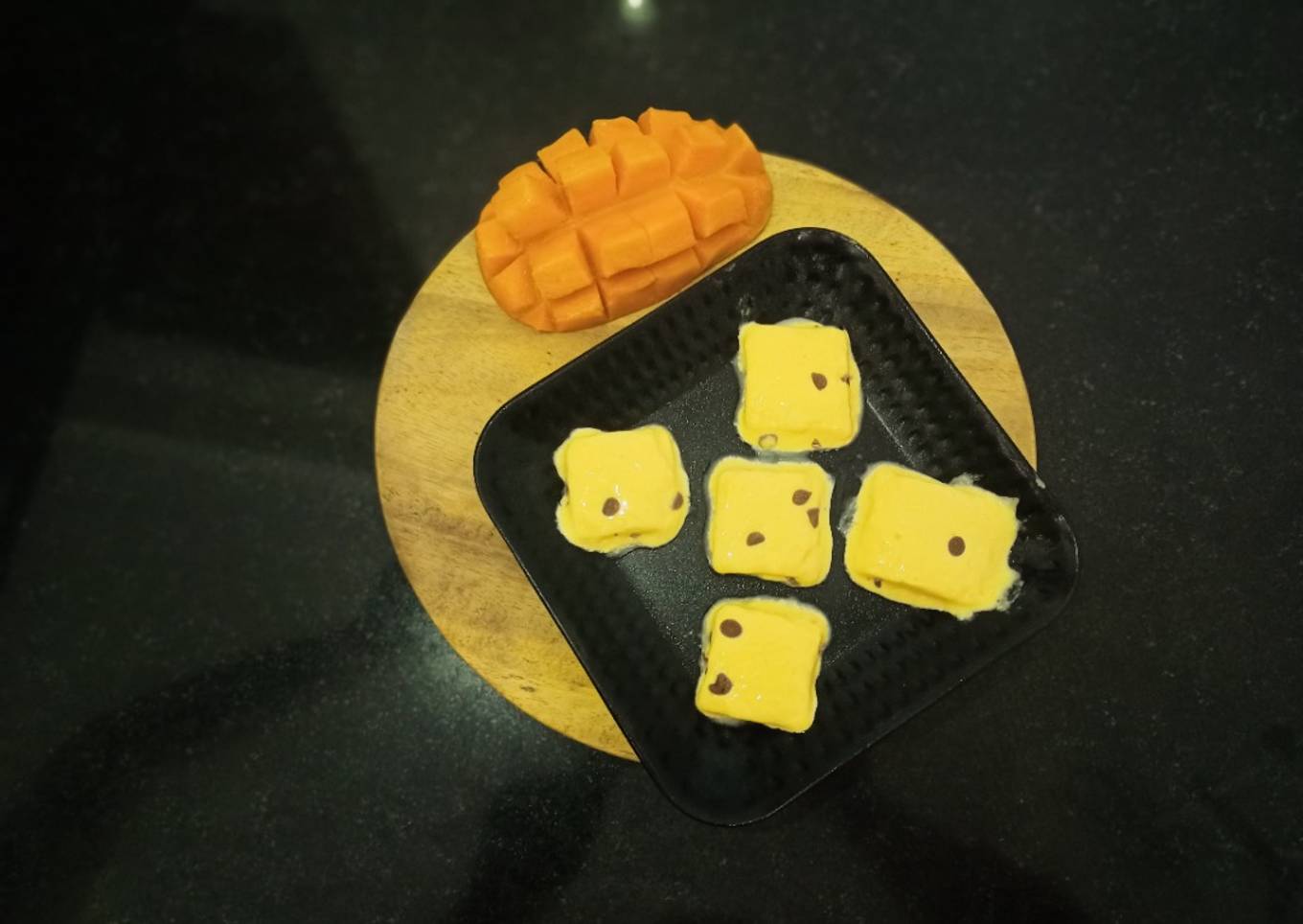 Mango Ice Cream Bites