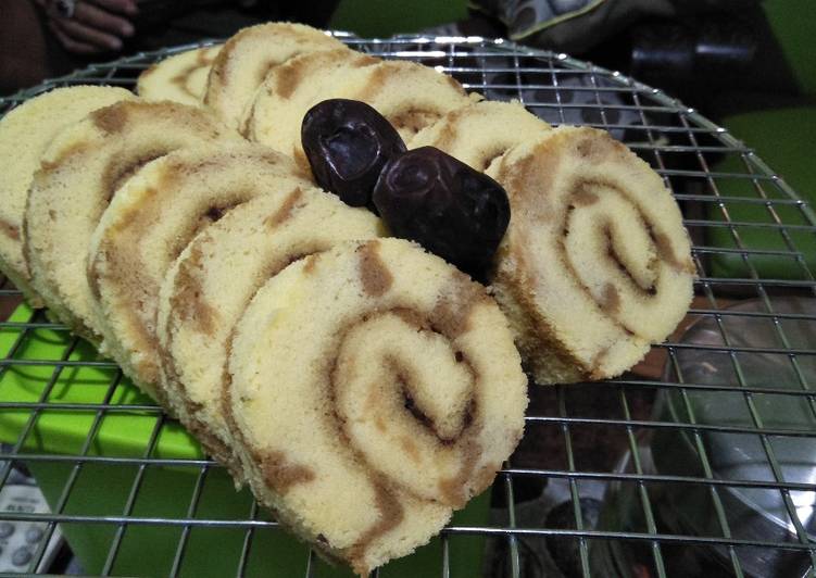 Bolu Gulung Kukus Isi Kurma untuk Si kecil😊😊