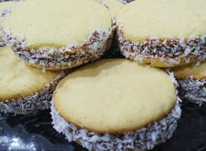Una foto de Alfajores de Maicena
