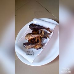 A picture of Fried fish by ful@rny”ss kitchen.