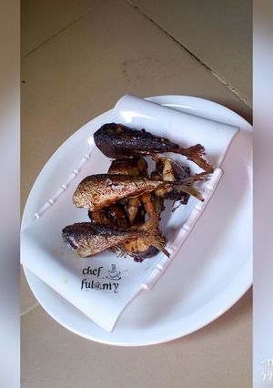 A picture of Fried fish by ful@rny”ss kitchen.
