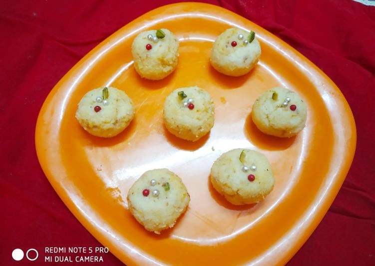 Recipe of Award-winning Dessicated Coconut ladoo