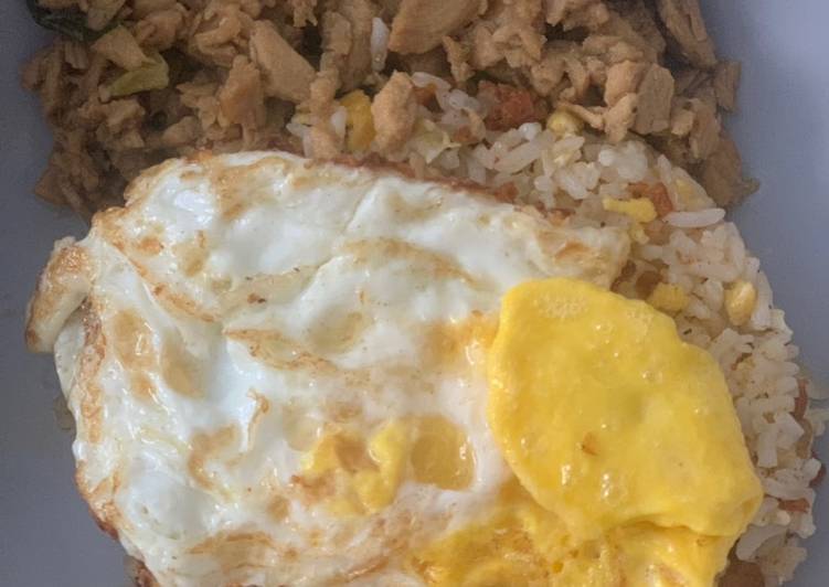 Resep: Nasi Goreng Telor Sosis simple😋 Murah